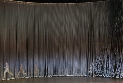 2425 RAI Rain Anne Teresa De Keersmaeker productiebeeld cast A Phile Deprez OBV 1690