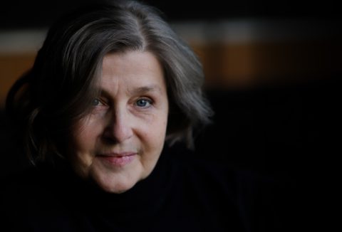 EXTERN 2526 Barbara Kaufmannc César Vayssié breed2