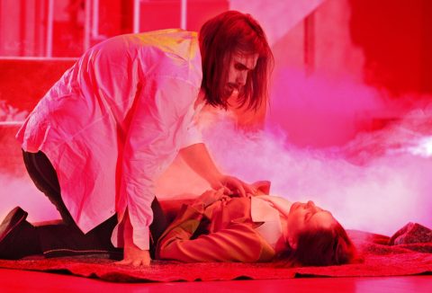 Usher productiebeeld