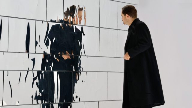 2425 BUT Madama Butterfly Mariano Pensotti productiebeeld c Annemie Augustijns OBV M5 A9468