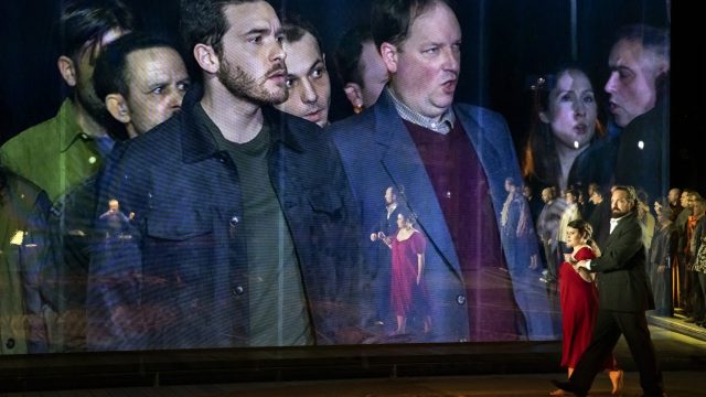 2526 NAB kostuumrepetitiebeeld Nabucco Christiane Jatahy c Annemie Augustijns OBV M5 A4726