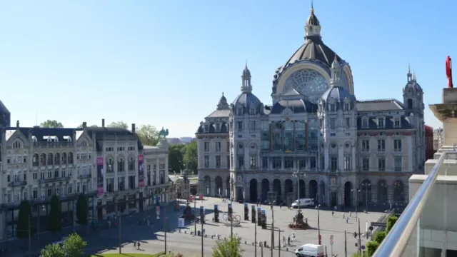 Hotel indigo antwerp 7046696053 2x1