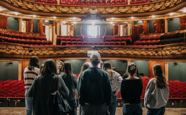 Een rondleiding in Opera Antwerpen (c) Opera Ballet Vlaanderen - Robin Hooybergs