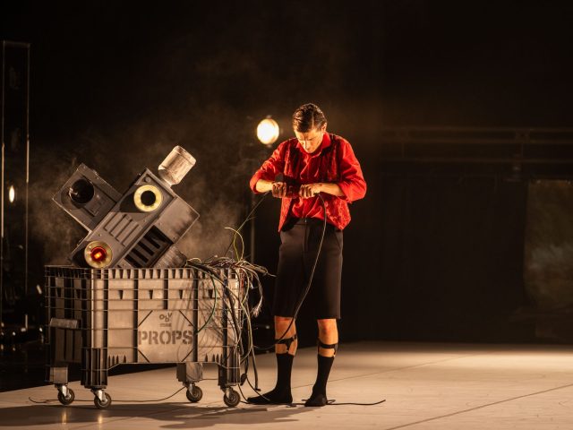 2526 CHO Productiebeeld Choreolab What You Are About To See Ana Maria Lucaciu c Bart Grietens OBV 16