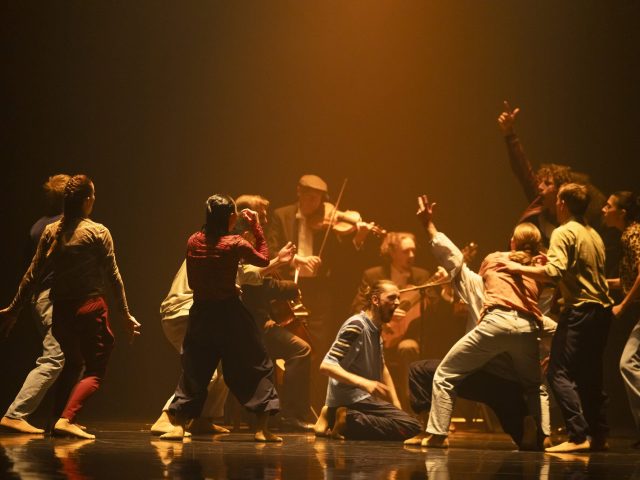 2526 GRA Productiebeeld Grand Finale Hofesh Shechter c Koen Broos OBV BQS8511