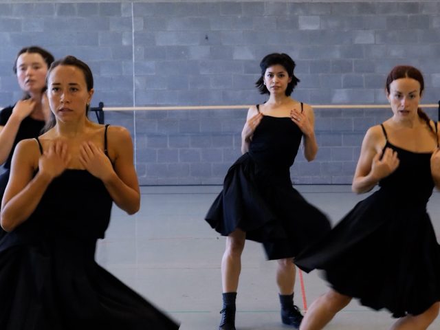 2627 BBS still repetitievideo 16x9 Anne Teresa De Keersmaeker c Mario De Munck