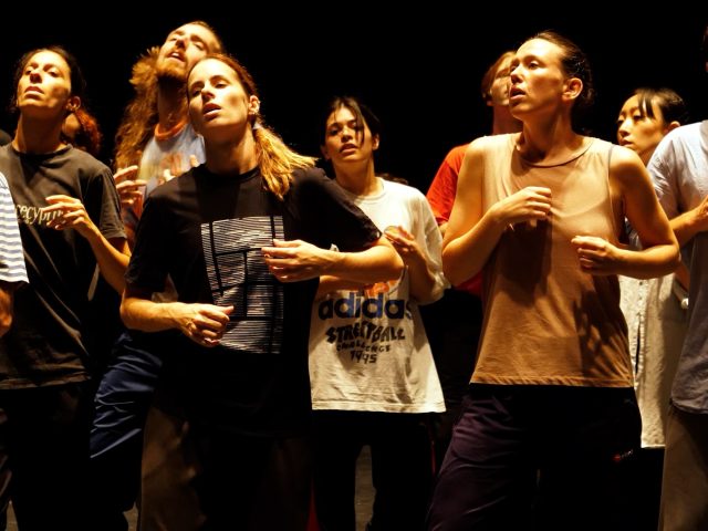 GRA impressievideo 16x9 Still beeld Grand Finale Hofesh repetitievideoc Mario De Munck OBV